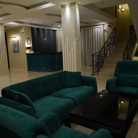 Marionn Hotel Tbilisi Esterno foto