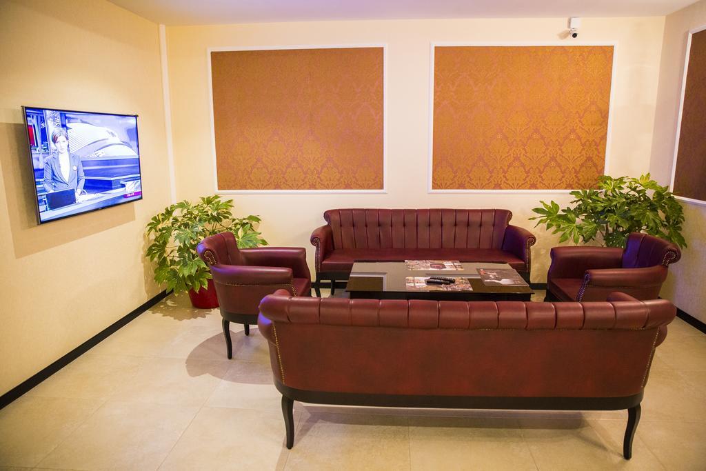 Marionn Hotel Tbilisi Esterno foto