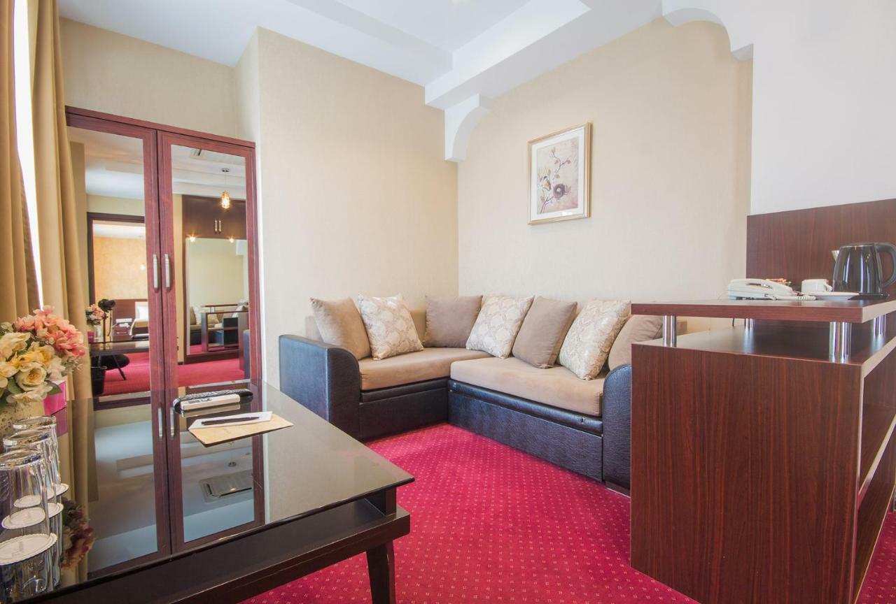 Marionn Hotel Tbilisi Esterno foto